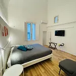 Svolta Boutique 아파트 *